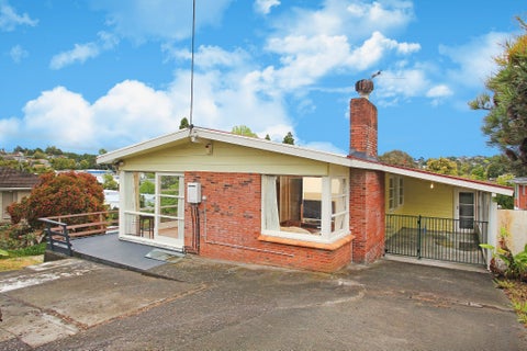 111 Target Road, Totara Vale, Auckland