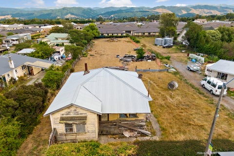 316 High Street South, Carterton, Carterton
