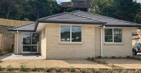 8 Grapnel Lane, Whitby, Porirua