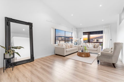 8 Mettam Drive, Swanson, Auckland