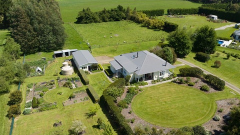 8 Campbell Drive, Martinborough