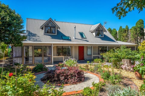 45 Margaret Road, Raumati Beach, Paraparaumu