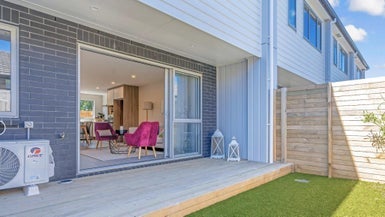 6/5 Grange Road, Papatoetoe, Auckland