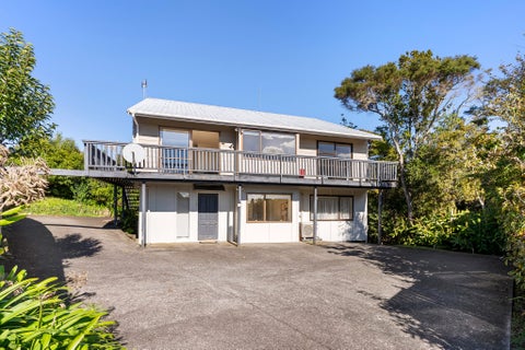 111 Stott Avenue, Birkdale, Auckland