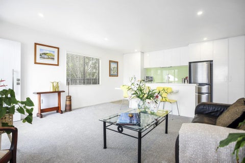 2/111 Bayswater Avenue, Bayswater, Auckland