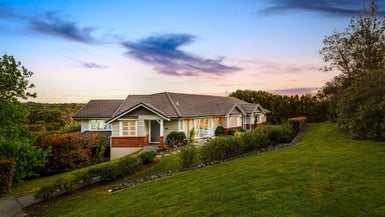 77 Whangaparaoa Road, Red Beach, Red Beach