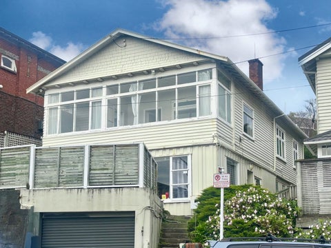 15 Hankey Street, Mount Cook, Wellington