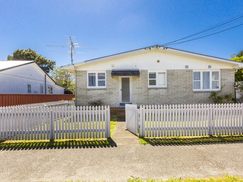 1/4 Henry Street, Ebdentown, Upper Hutt