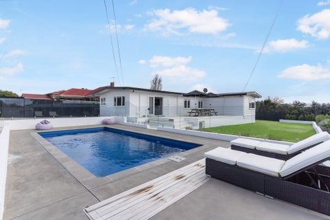 11 Kingfisher Place, Favona, Auckland