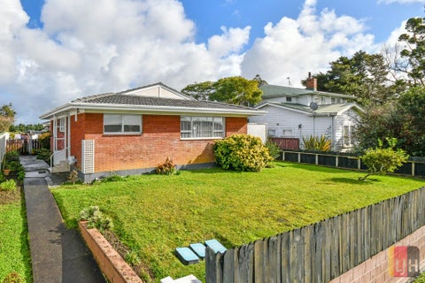 1/17 Wood Street, Papakura, Auckland