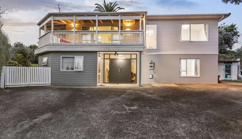 18 Dunstall Place, Mangere Bridge, Auckland