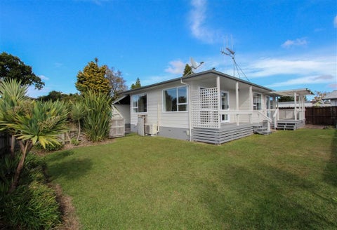2 Norfolk Place, Pukete, Hamilton