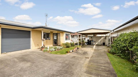 13B Domain Street, Waiuku, Waiuku