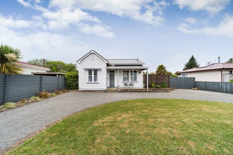 111 Derby Street, Feilding, Feilding