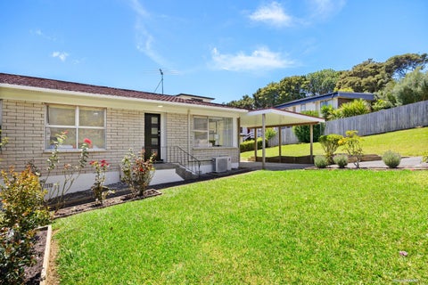 2/13 Kathleen Street, Totara Vale, Auckland