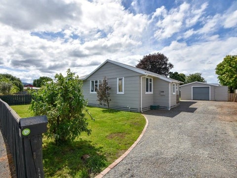32 Rhodes Street, Carterton