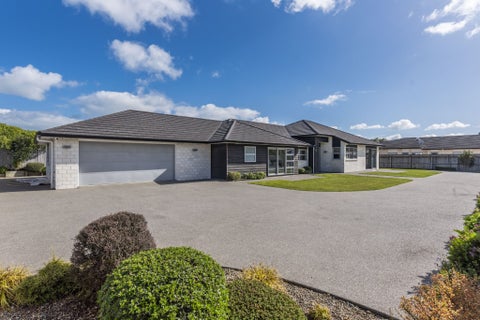 16 Petrel Close, Paraparaumu Beach, Paraparaumu