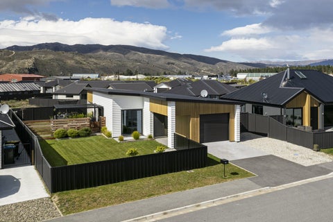 53 Olds Crescent, Cromwell, Cromwell