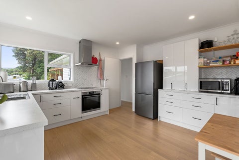 3 Catherine Crescent, Paparangi, Wellington