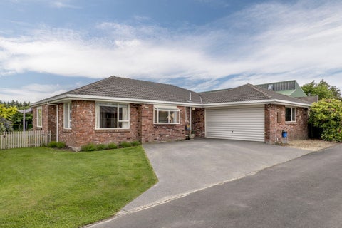 13 Oldham Place, Darfield, Darfield
