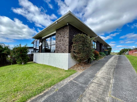 513 Whangaparaoa Road, Stanmore Bay, Whangaparaoa