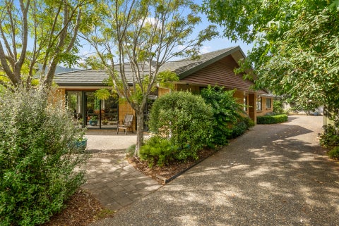 5 Koromiko Glen, Waikanae