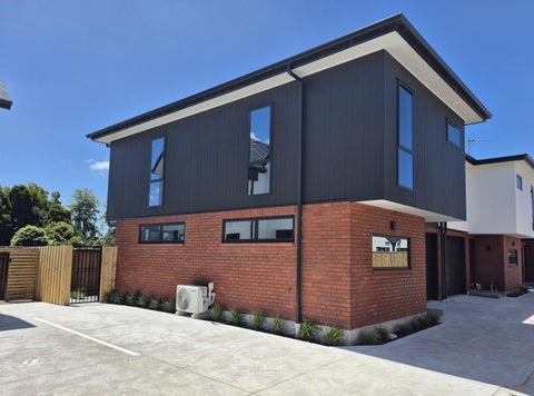 3/200 Main North Road, Redwood, Christchurch