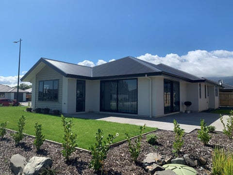 2 Camberley Road, Richmond, Nelson