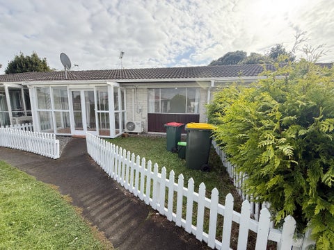 1/17A Rose Road, Papatoetoe, Auckland