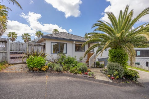 77A Colwill Road, Massey, Auckland