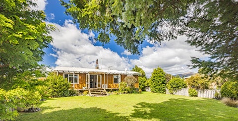 26 Ward Street, WAIMARINO, OWHANGO