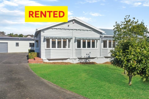 14 Scarlet Oak Drive, Schnapper Rock, Auckland