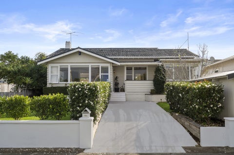 16A Athens Road, Onehunga, Auckland
