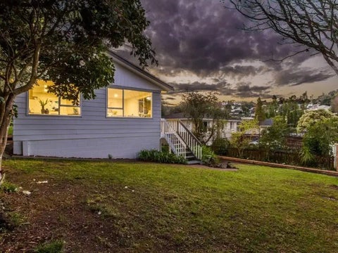 17 Wanita Place, Totara Vale, Auckland