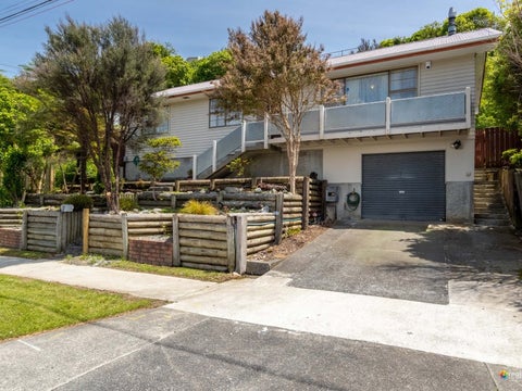 124 George Street, Stokes Valley, Lower Hutt