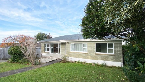 23 Andrew Road, Howick, Auckland