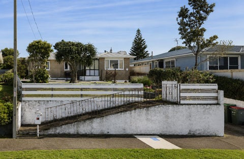 7 Rospeath Crescent, Spotswood, New Plymouth