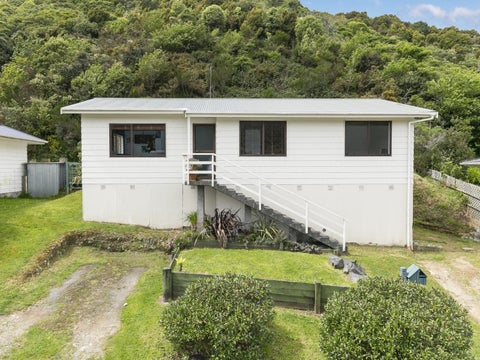 63 Hazlewood Avenue, Karori, Wellington