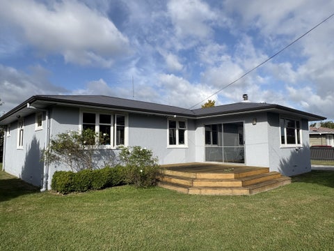 10 Oriana Place, Highbury, Palmerston North