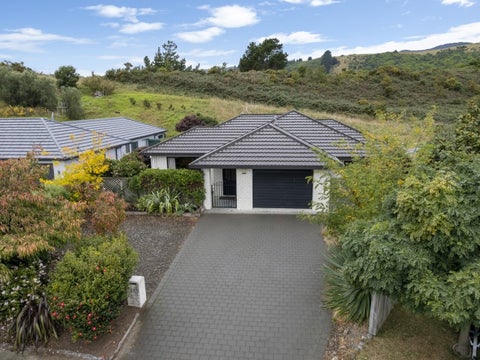 62 Lorna Irene Drive, Raumati South, Paraparaumu