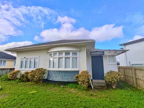 13 Reid Road, New Lynn, Auckland