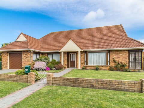 113 Hillcrest Road, Raumati Beach, Paraparaumu