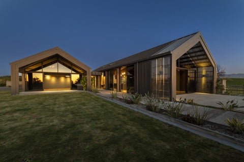 216 Henwood Road, Paraite, New Plymouth