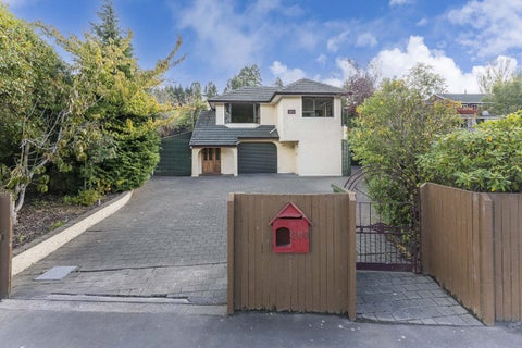 360 Kaikorai Valley Road, Bradford, Dunedin