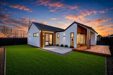 16 Elsie Lange Way, Casebrook, Christchurch