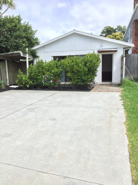 34 Divich Avenue, Te Atatu South, Auckland