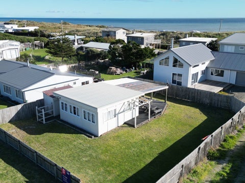 38 Nelson Street, Foxton Beach, Foxton