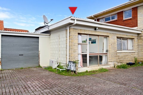 2/37 Winstone Road, Mount Roskill, Auckland