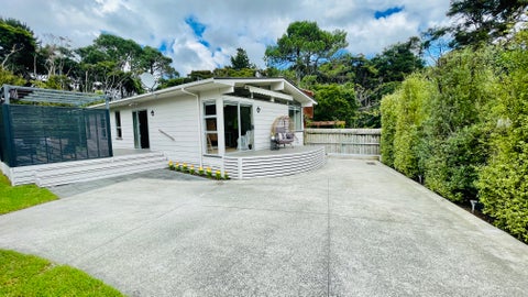 33A Allington Road, Massey, Auckland
