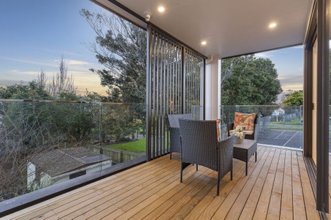 8/14 Williamson Avenue, Belmont, Auckland